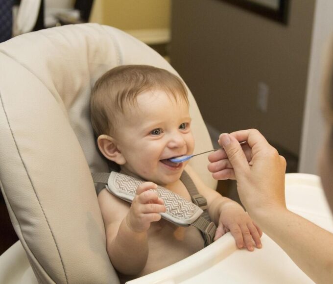 hozzátáplálás babáknál