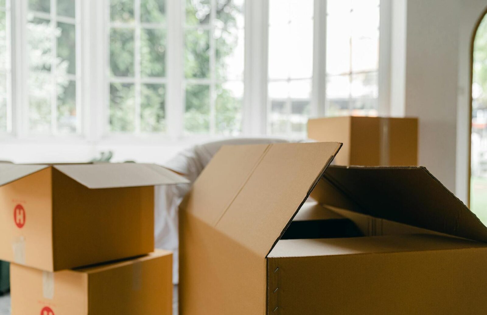 költözés költöztetés