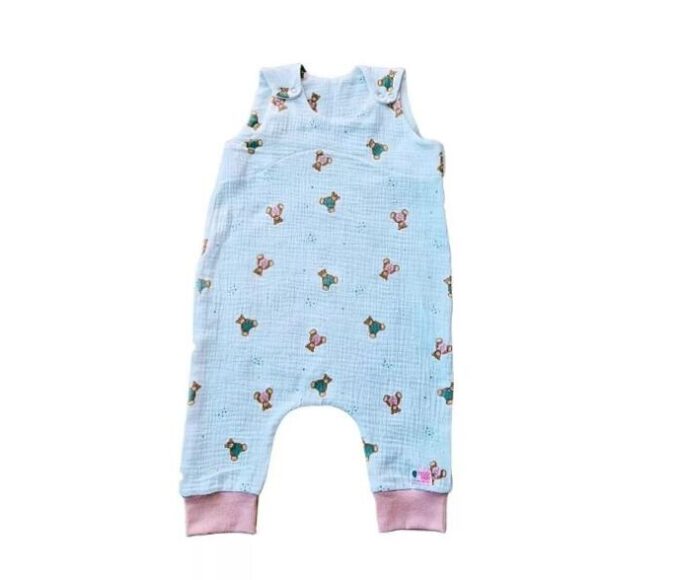 Babaruha tisztítása muszlin mosás