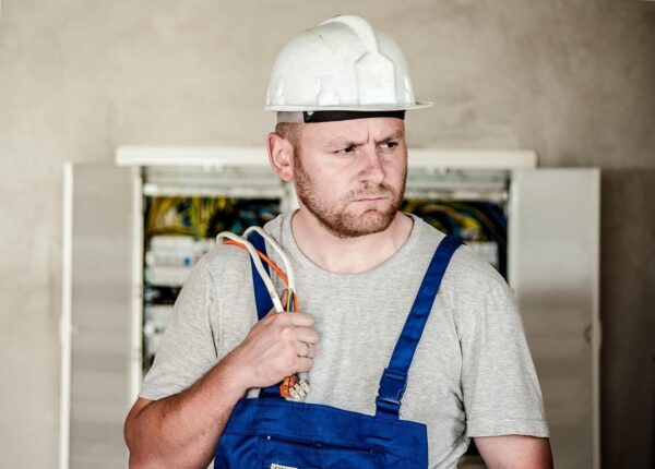 energiaelosztó berendezések