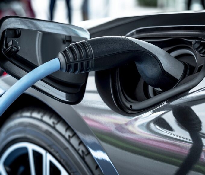 elektromobilitás geely elektromos autó
