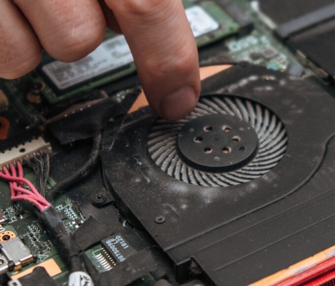 laptop túlmelegedés oka
